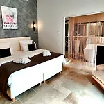 Hotel Maison Prestige Saint Tropez By Roberto Geissini Grimaud