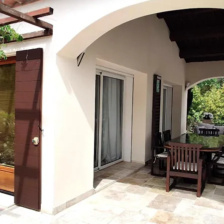 Bed & Breakfast Maison Prestige Saint Tropez By Roberto Geissini Grimaud