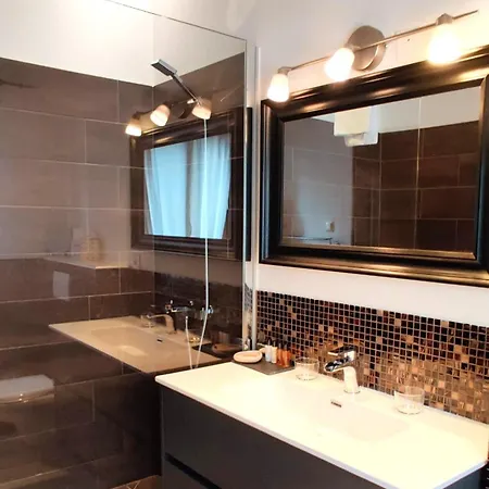 Maison Prestige Saint Tropez By Roberto Geissini 3* Grimaud