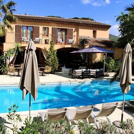 Maison Prestige Saint Tropez By Roberto Geissini 3* Grimaud