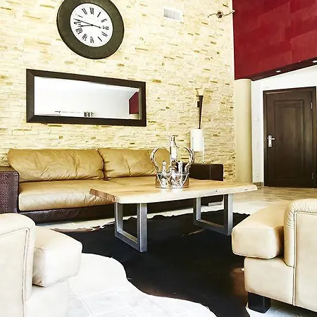 Maison Prestige Saint Tropez By Roberto Geissini 3* Гримо