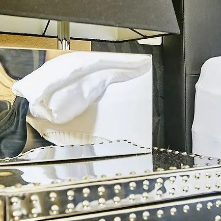 Отель Maison Prestige Saint Tropez By Roberto Geissini 3*