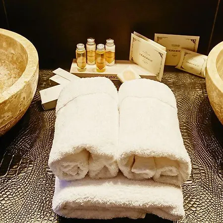 Maison Prestige Saint Tropez By Roberto Geissini Отель Гримо