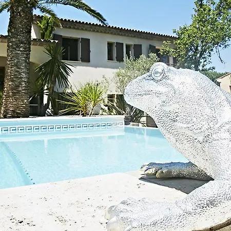 Отель Maison Prestige Saint Tropez By Roberto Geissini 3*