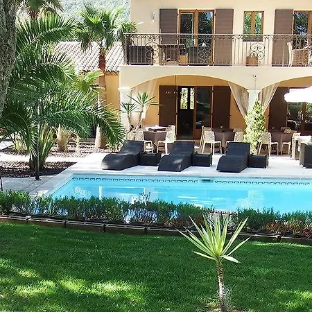 Maison Prestige Saint Tropez By Roberto Geissini מלון