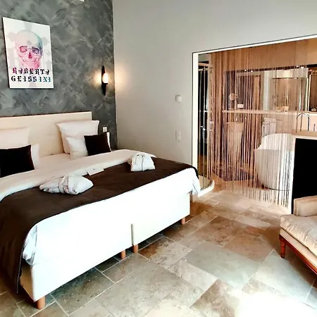 Bed & Breakfast Maison Prestige Saint Tropez By Roberto Geissini Grimaud